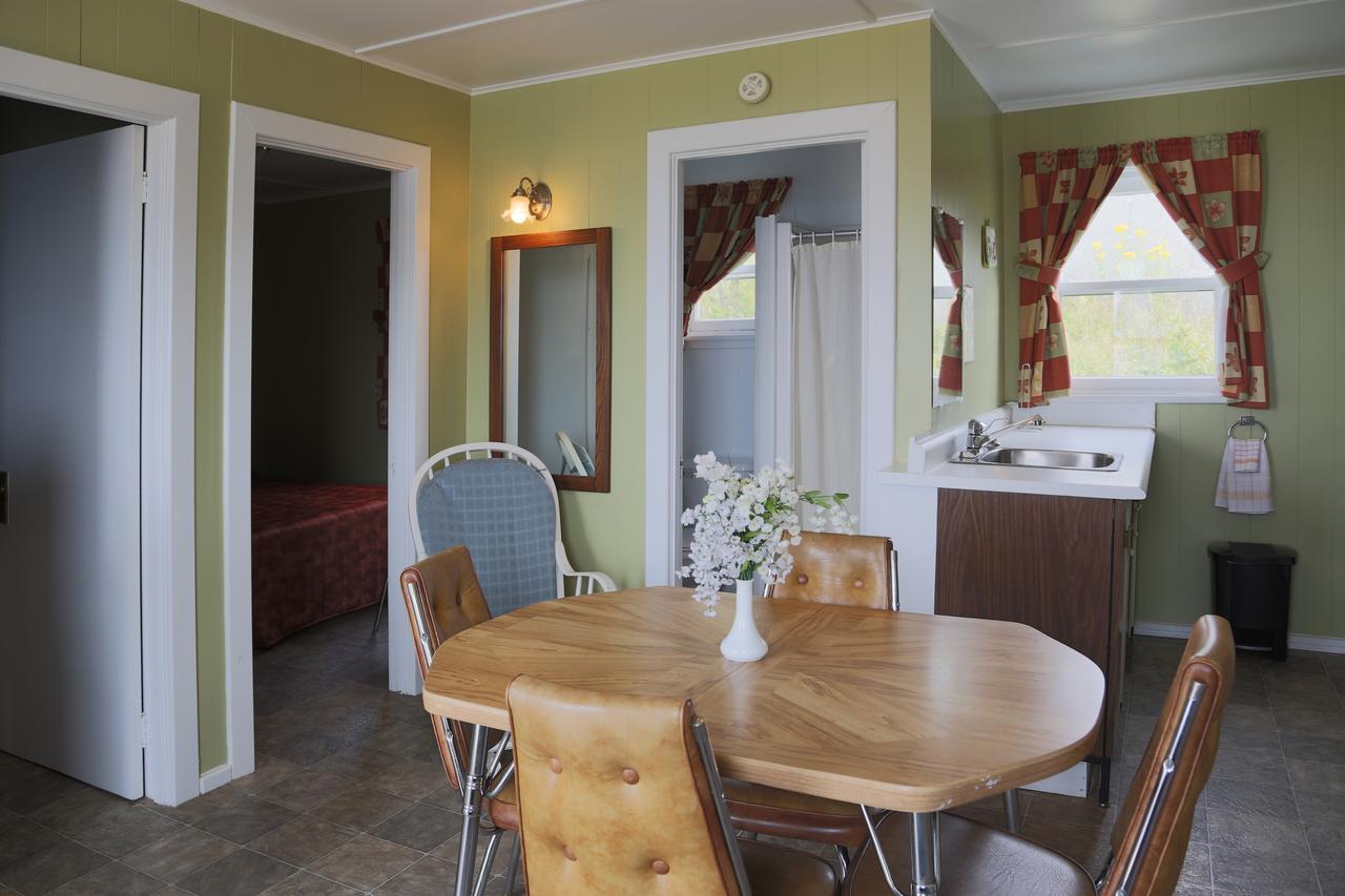 Motel Bellevue Rivière-du-Loup Екстериор снимка