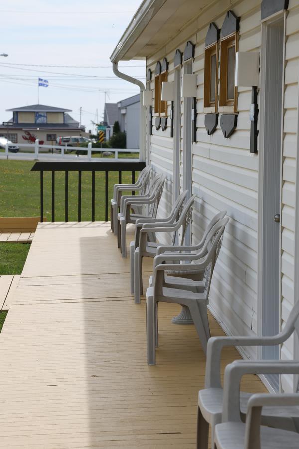 Motel Bellevue Rivière-du-Loup Екстериор снимка